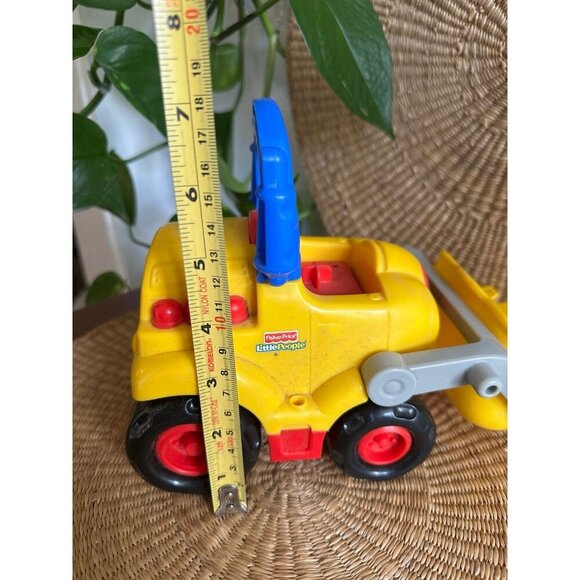 Fisher-Price little people Lifty the Loader - Picture 10 of 10